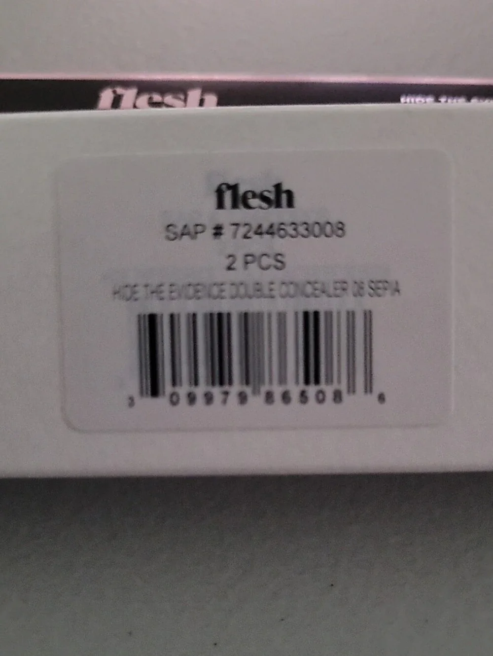 Flesh Hide The Evidence Double-Ended Concealer — 08 Sepia